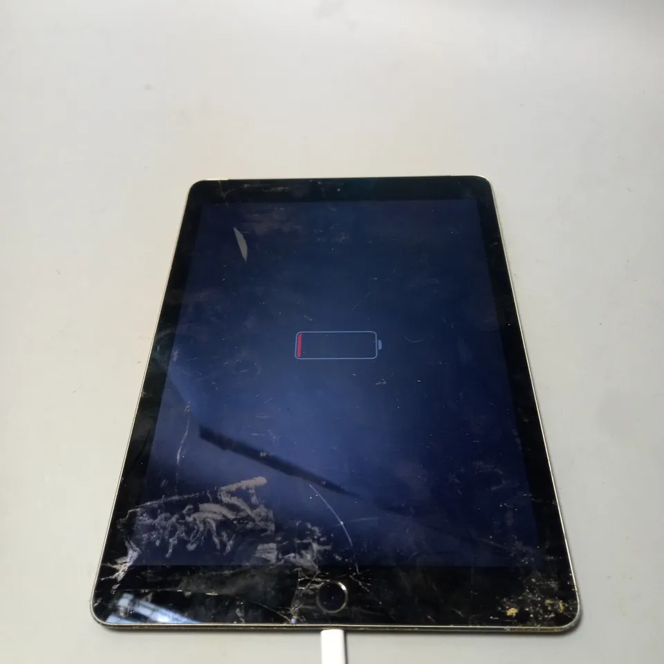 APPLE IPAD AIR 