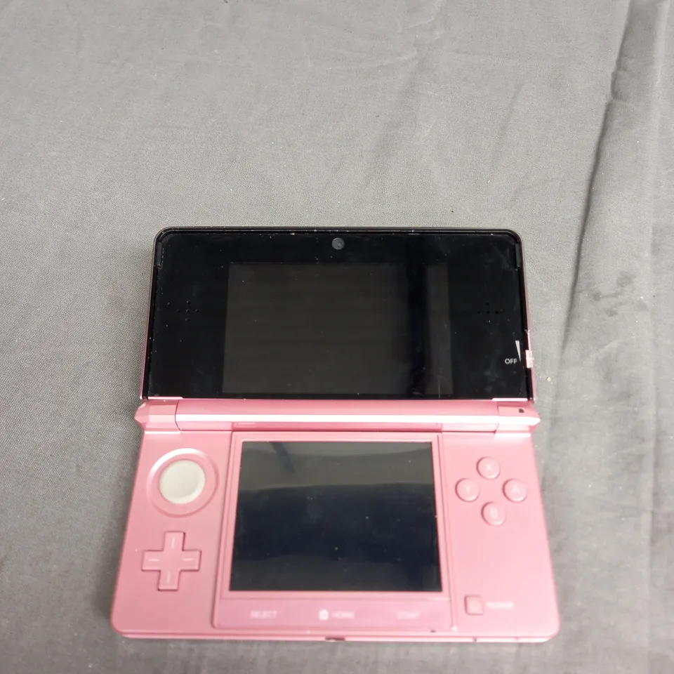 NINTENDO 3DS HANDHELD CONSOLE