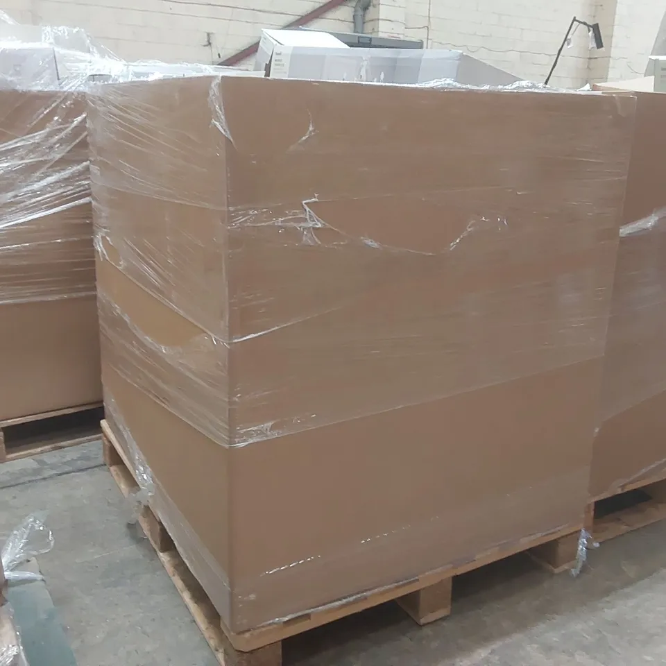 PALLET CONTAINING A VERY LARGE QUANTITY OF ASSORTED DESIGNER LIGHTING PRODUCTS INCLUDING: LOGAN DUAL WALL LIGHT, LED DISCO BALL MIRROR, AMALFI TABLE LAMP ECT