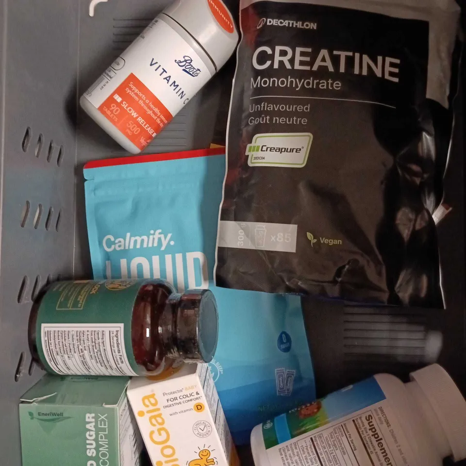 APPROXIAMTELY 10 ASSORTED HEALTH PRODUCTS TO INCLUDE TURMERIC POWDER, TRIP, BLOOD SUGAR COMPLEX ETC 