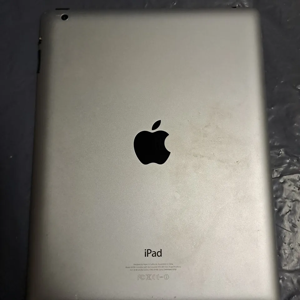 APPLE IPAD (4TH GEN - A1458)