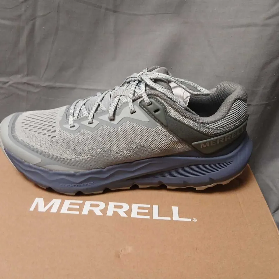 MERRELL NOVA 4 MEN'S RUNNING SHOES – UK 9.5 (US 10) – GREY/BLUE