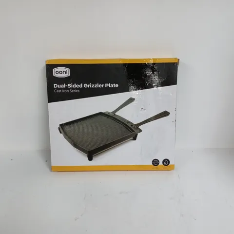 BOXED OONI DUAL-SIDED CAST IRON GRIZZLER PLATE