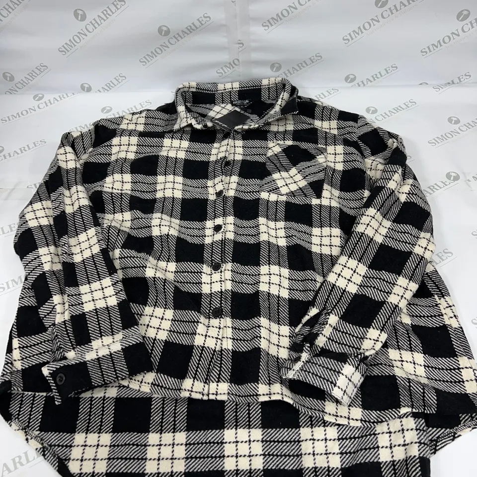 NASTYGAL PLUS SIZE LONGLINE CHECK SHIRT DRESS IN BLACK SIZE 16