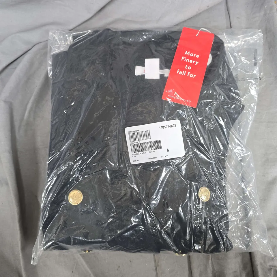 BAGGED FINERY LYDIA BLAZER IN BLACK - SIZE 16