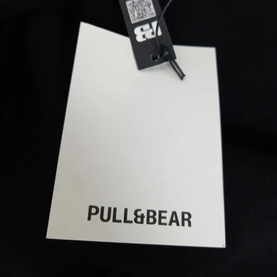 PULL&BEAR FELT TEXTURE COAT IN BLACK - XL