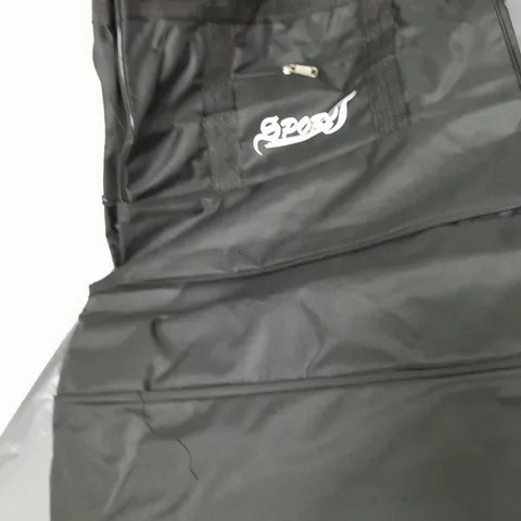 SPORT LARGE BLACK WHEELED SUITCASE.