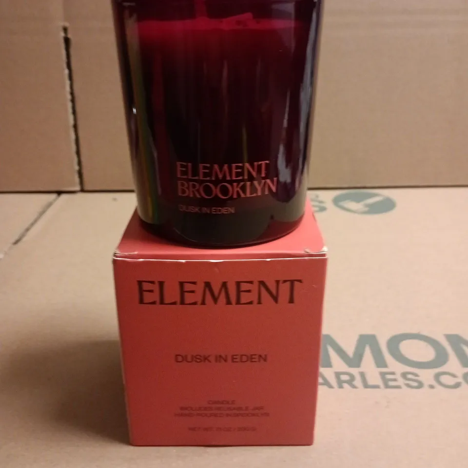 ELEMENT BROOKLYN DUSK IN EDEN CANDLE – BURGUNDY GLASS JAR 