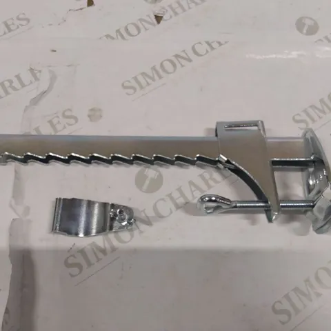BOXED MIKYTOPER PARASOL CLAMP // CLAMPING RANGE: 0 - 20CM (1 BOX)