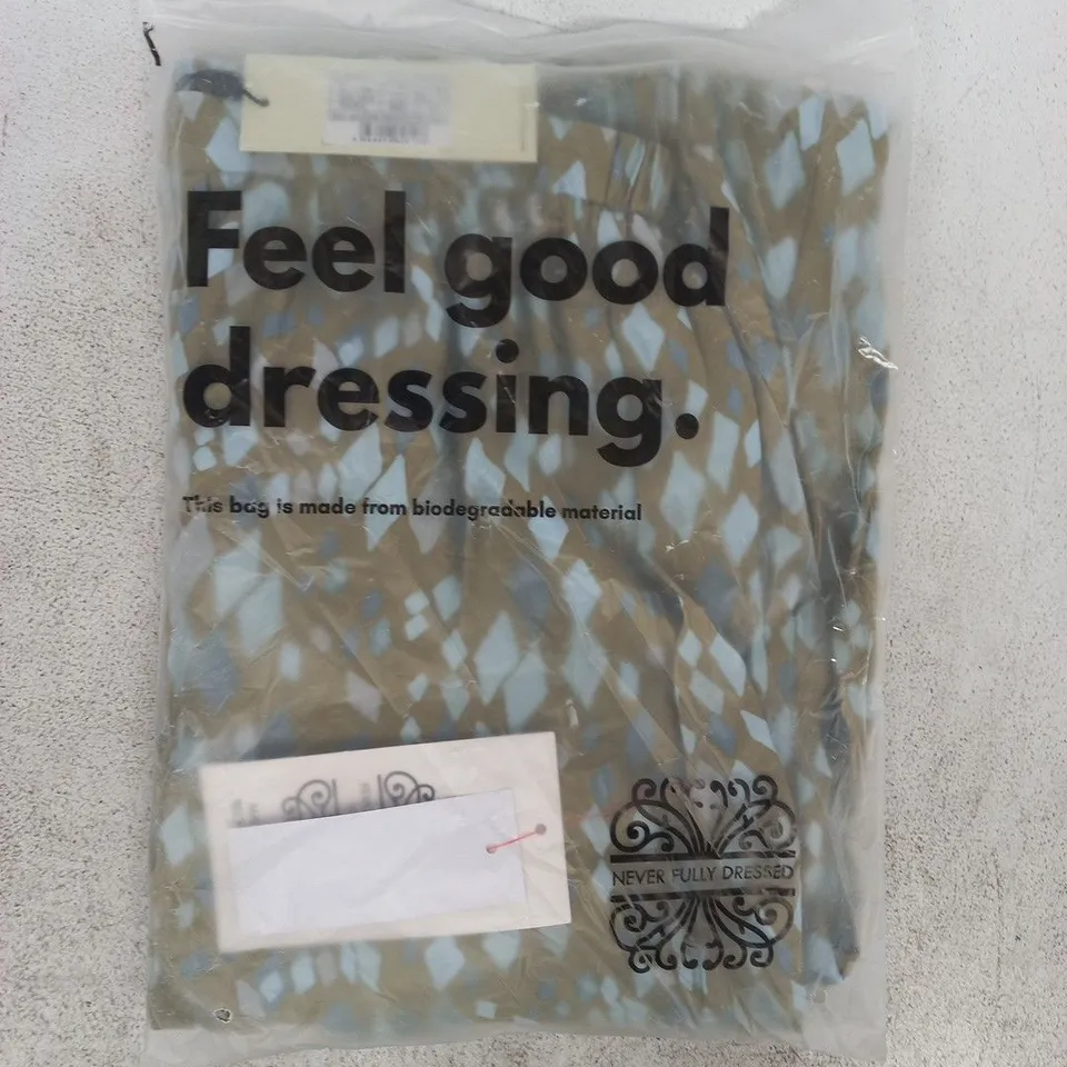 BAGGED NEVER FULLY DRESSED GREEN DIAMOND PRINT BALLOON TROUSERS SIZE UK 14