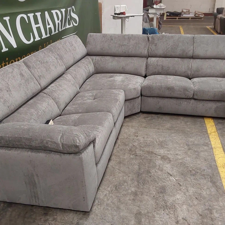 BRADY FABRIC CORNER GROUP SOFA RRP £2499