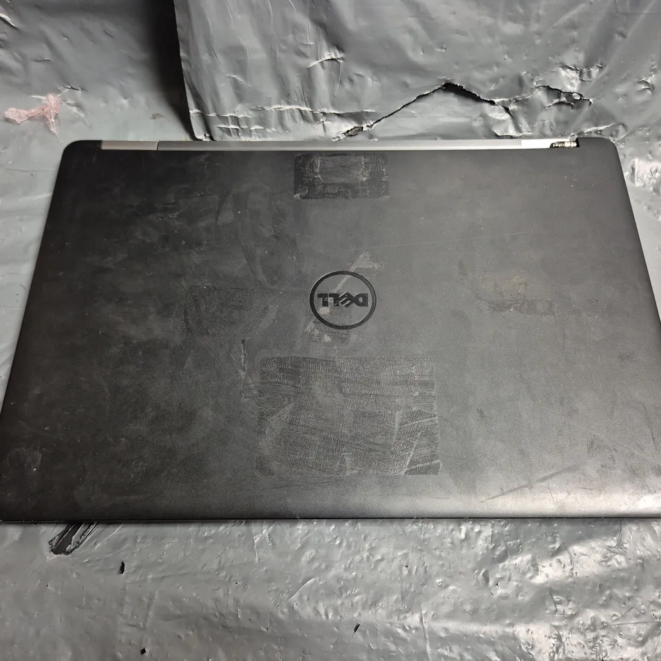DELL LATITUDE E5570 LAPTOP