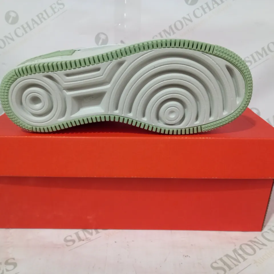 BOXED PAIR OF NIKE AIR FORCE 1 SHADOW TRAINERS IN GREEN UK SIZE 4