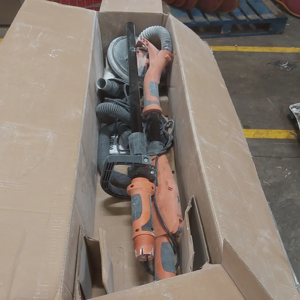 BOXED EVOLUTION R225DWS TELESCOPIC DRY WALL SANDER