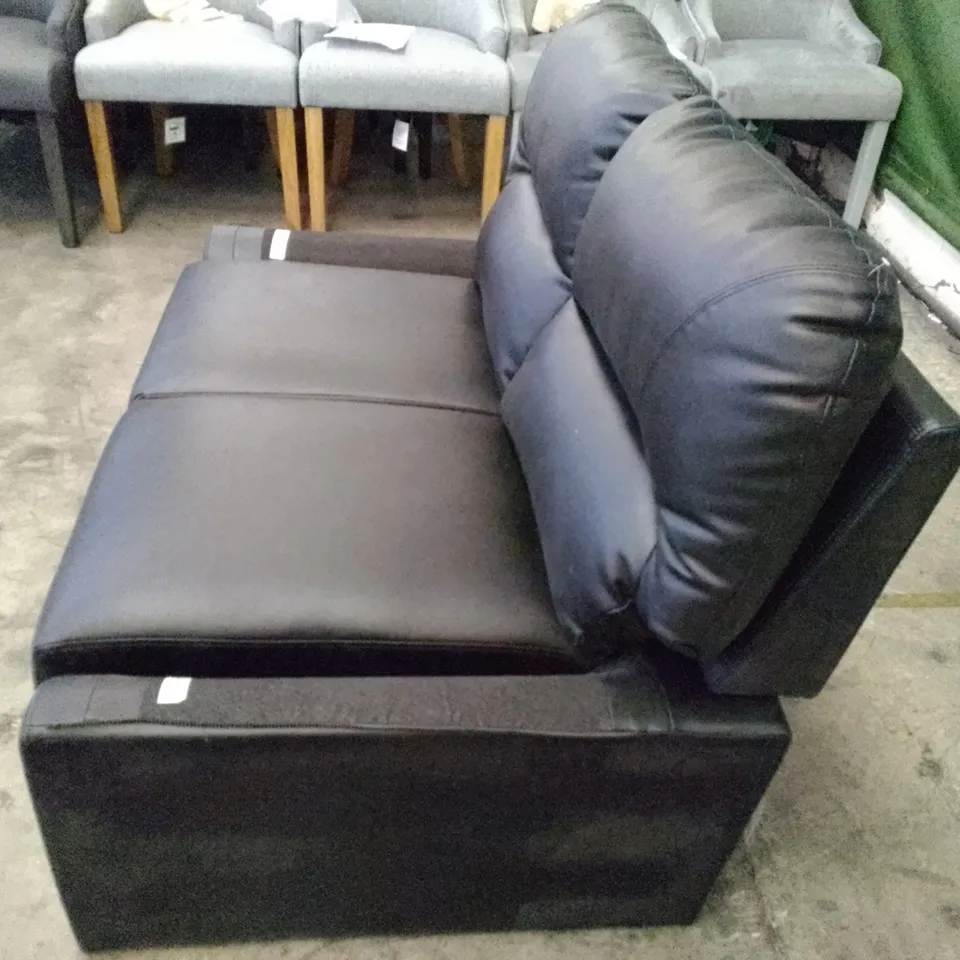 QUALITY DESIGNER KENTON SMALL 2 SEATER SOFA - BLACK LEATHER