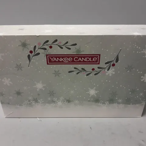 BOXED YANKEE CANDLE GIFT SET 12 FILLED VOTIVE CANDLES