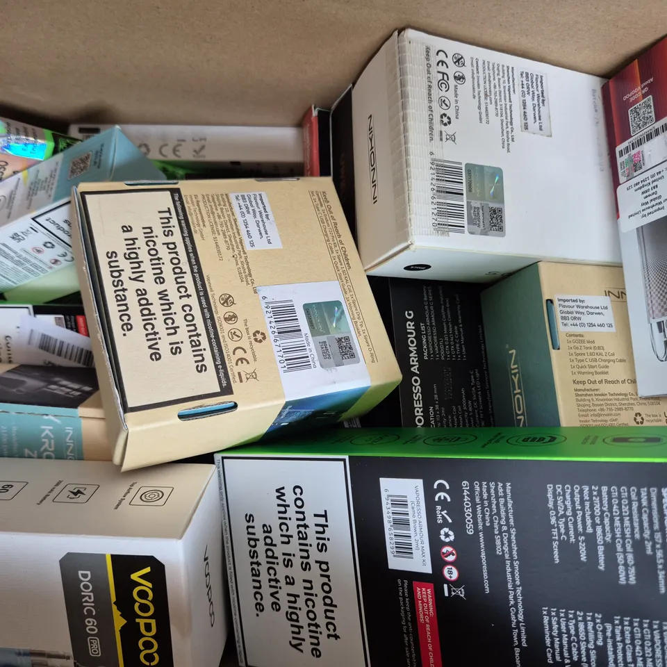BOX OF APPROXIMATELY 20 ASSORTED VAPING ITEMS AND PRODUCTS TO INCLUDE VAPORESSO, ASPIRE, ETC