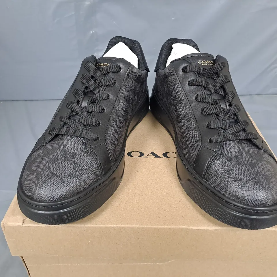 BOXED PAIR OF COACH HIGH LINE SNEAKER IN SIGNATURE CANVAS IN BLACK - UK 8.5