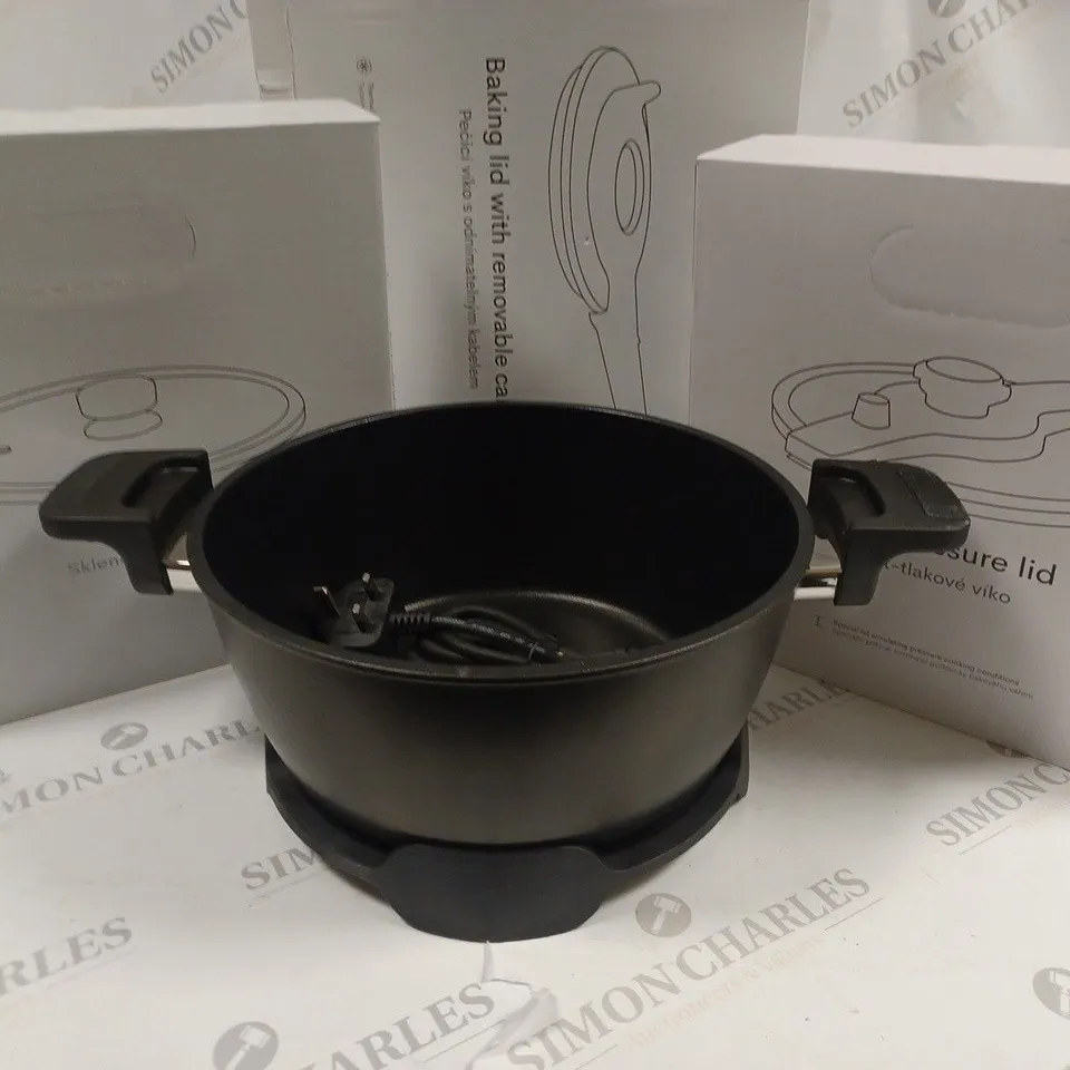 REMOSHKA MULTICOOKER WITH 3 LIDS