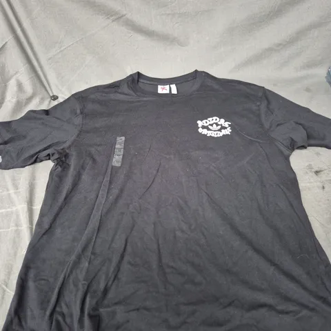 ADIDAS ORIGINALS T-SHIRT – BLACK, CELEBRATE ORIGINALITY BACK PRINT, SIZE M