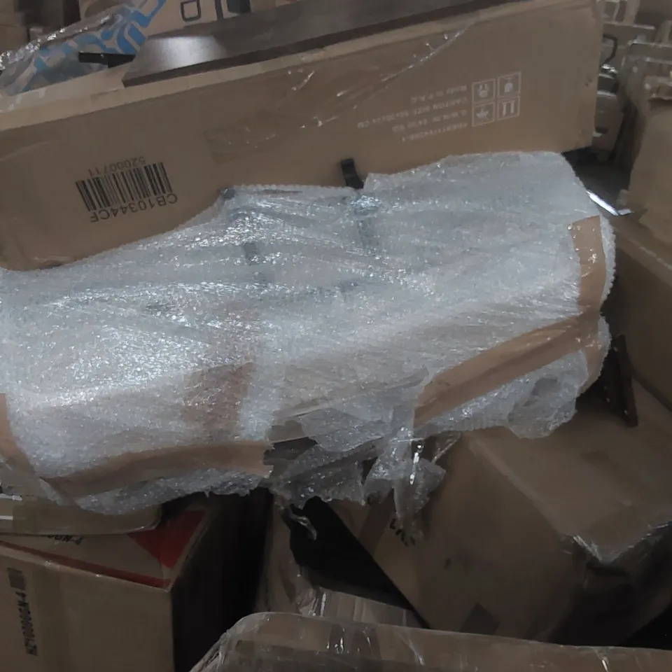 PALLET CONTAINING A LARGE QUANTITY OF ASSORTED FURNITURE PARTS ECT 