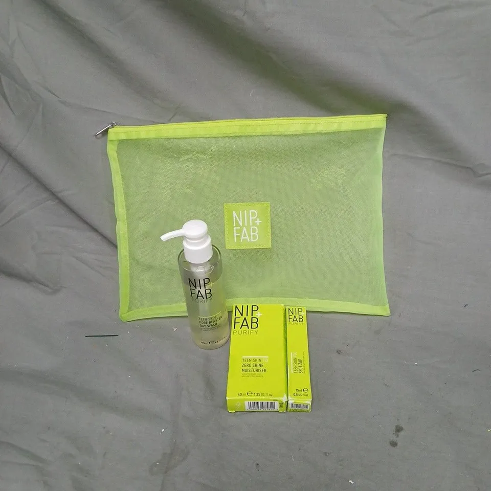NIP+FAB PURIFY TEEN SKIN CARE SET WITH LIME GREEN MESH BAG