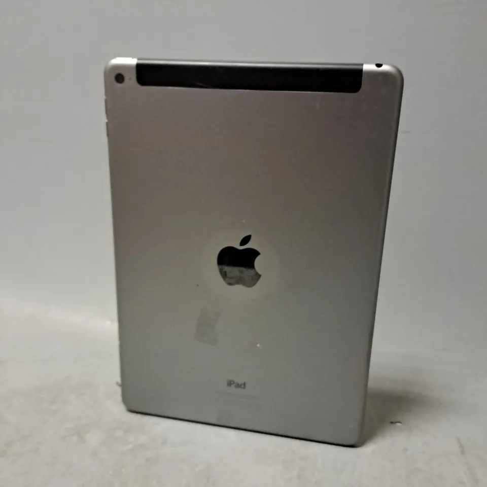 APPLE IPAD A1567