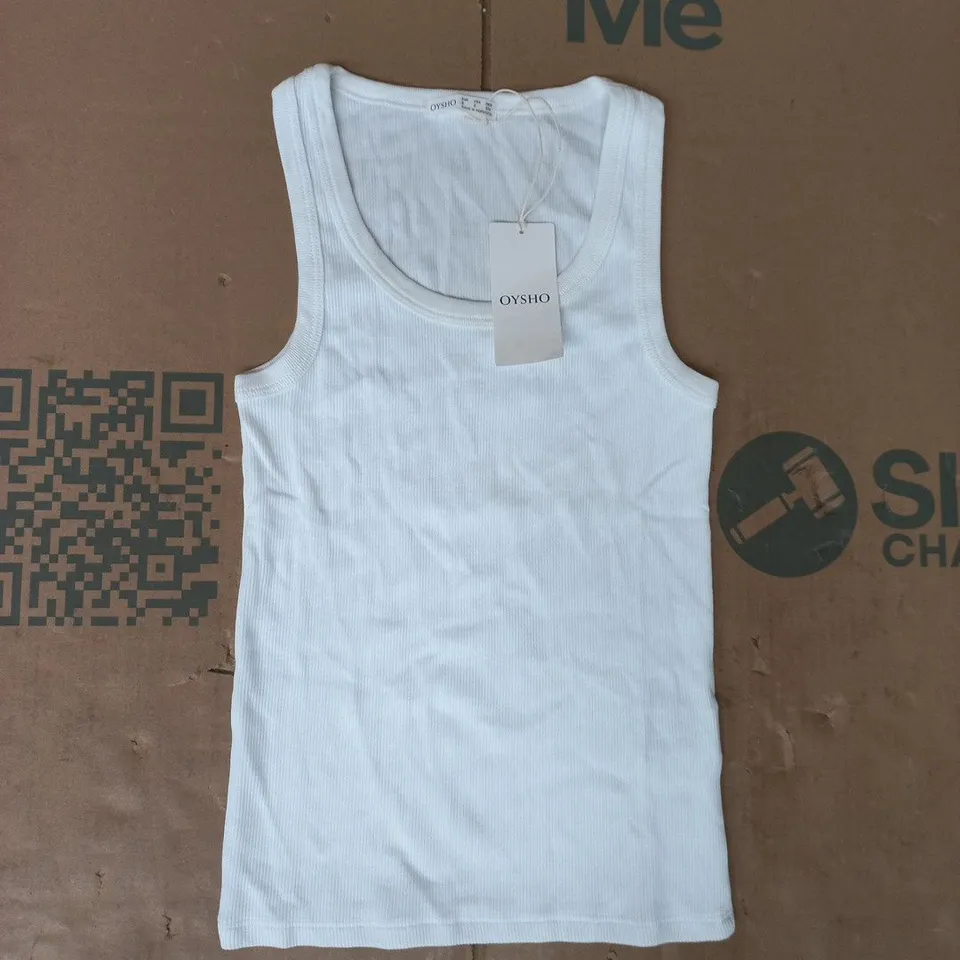 OYSHO WHITE RIBBED TANK TOP SIZE SMALL