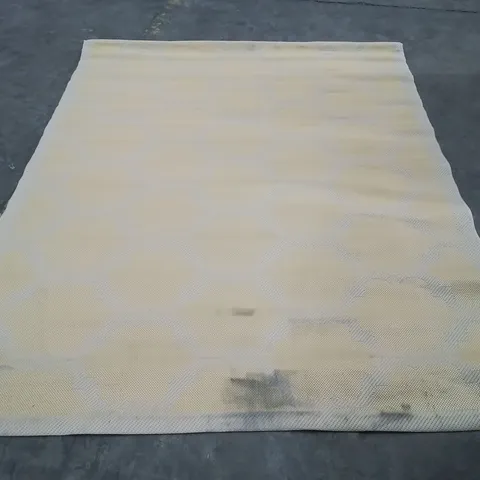 QUALITY DESIGNER AREA RUG - APPROXIMATELY 230X160CM