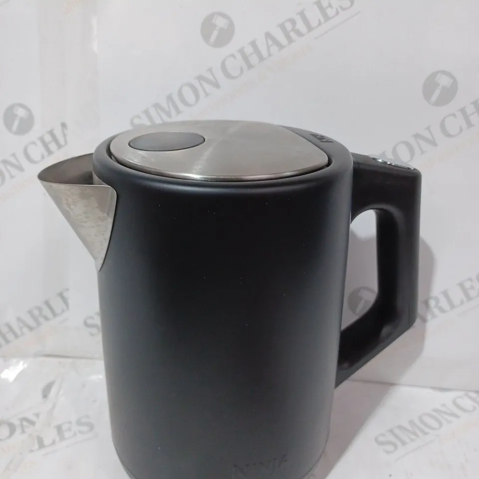 BOXED NINJA PERFECT TEMPERATURE KETTLE