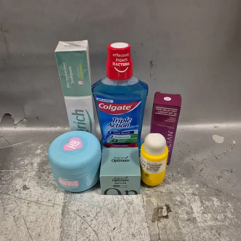 APPROXIMATELY 20 ASSORTED HEALTH AND BEAUTY PRODUCTS TO INCLUDE COLGATE MOUTHWASH, HAIRBURST HAIR MASK AND SOL DE JANEIRO CONDITIONERB