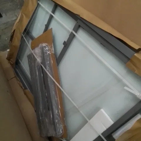 BOXED MOOREA EXTENDABLE DINING TABLE 140-200CM (1 BOX)