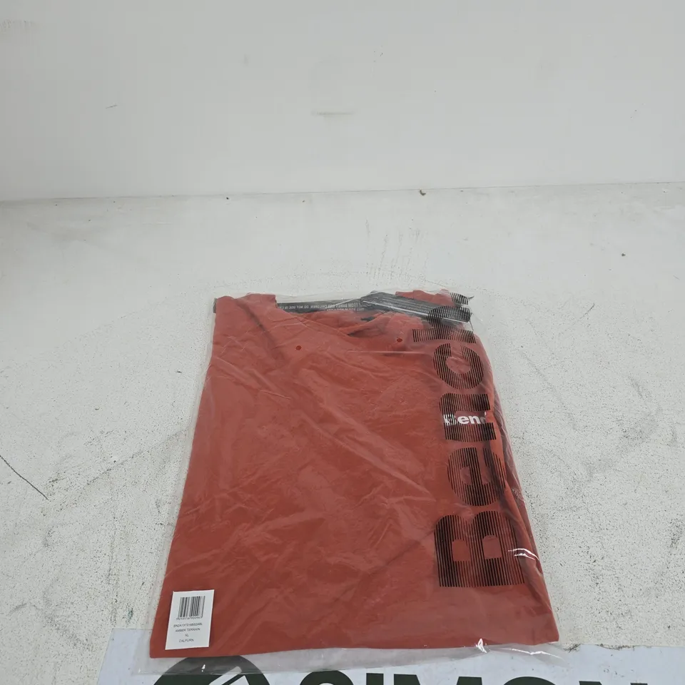 BENCH AMBER TERRAIN XL CALPURN T SHIRT BAGGED TAGGED