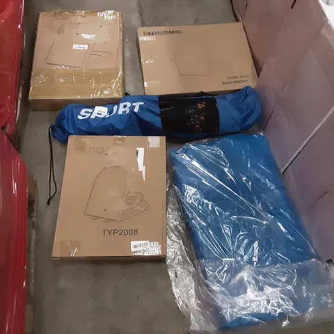 PALLET OF ASSORTED PRODUCTS INCLUDING SUNDEE TOILET SEAT, STOREMIC TOILET SEAT, BLUE TARP, ACEKOOL AIR PURIFIER, WEIGHTED BLANKET, SIDE TABLE 