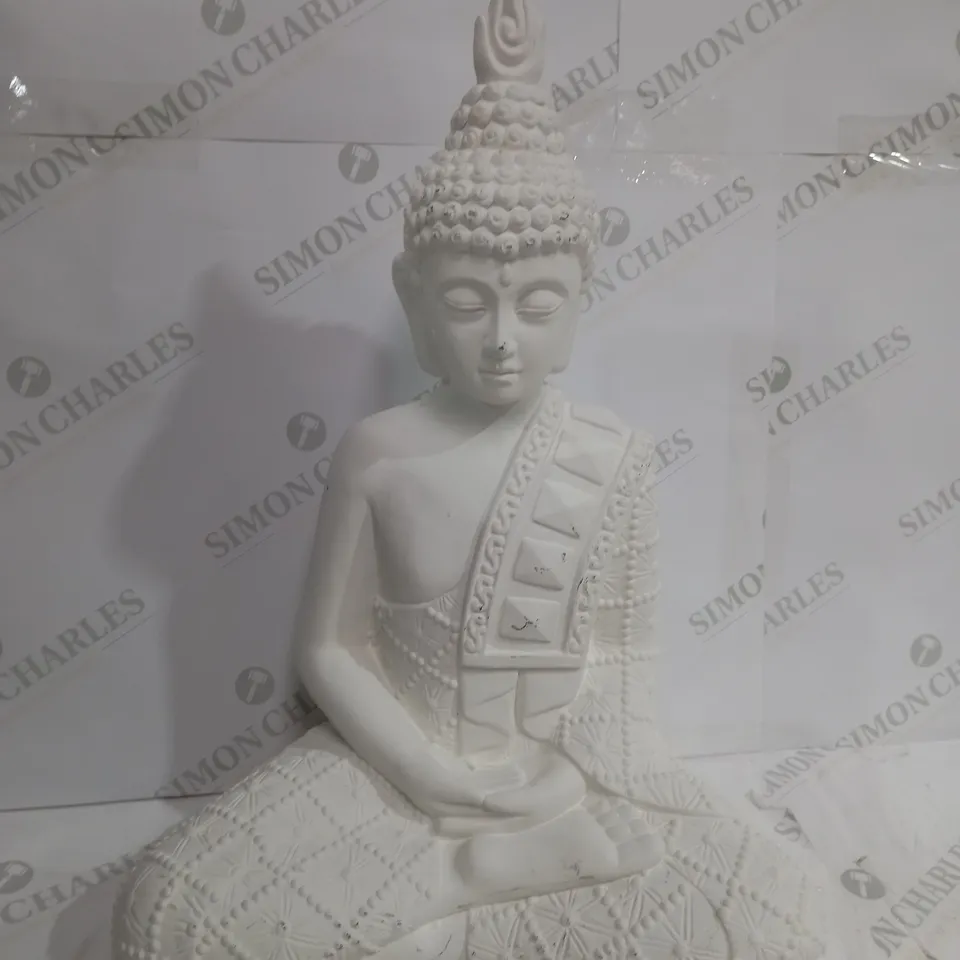 KELLY HOPPEN INDOOR OUTDOOR LARGE BUDDHA STATUE - WHITE
