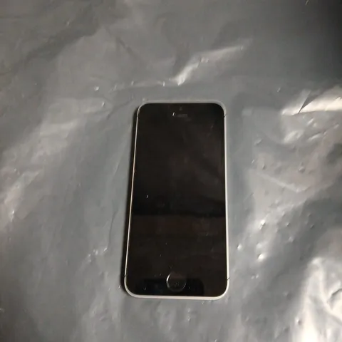 APPLE IPHONE – SILVER