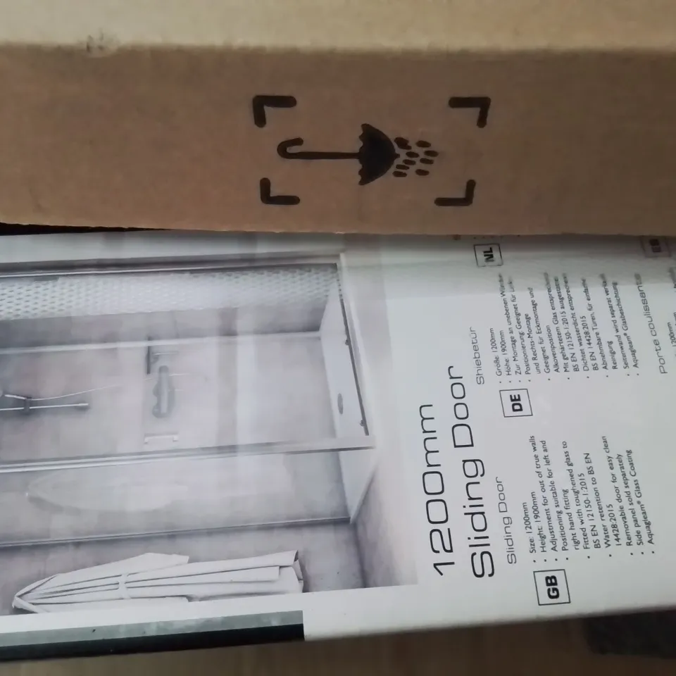 PALLET OF ASSORTED BOXED BATHROOM ITEMS, INCLUDING, SHOWER BATH, BELOYA 40CM FIXED PANEL, 1200mm SLIDING SHOWER DOOR, SLIM SHOWER TRAY.