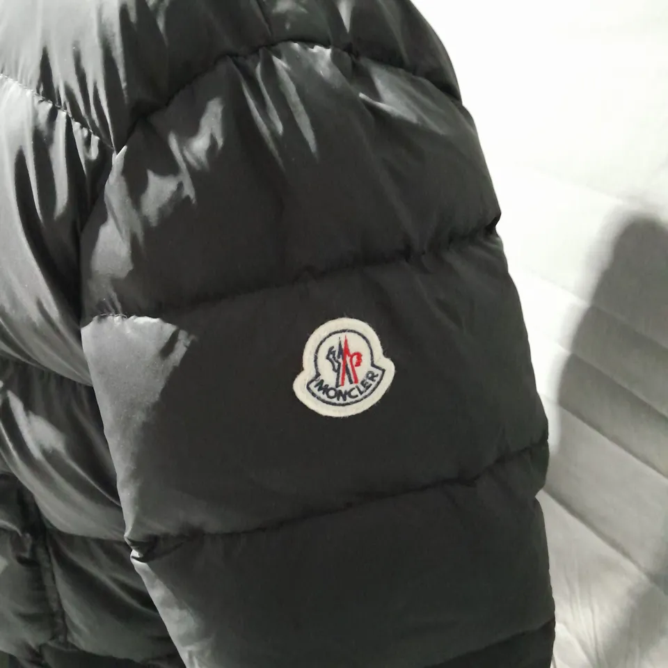 MONCLER MAT BLACK PADDED PUFFER JACKET WITH HOOD - SIZE 2