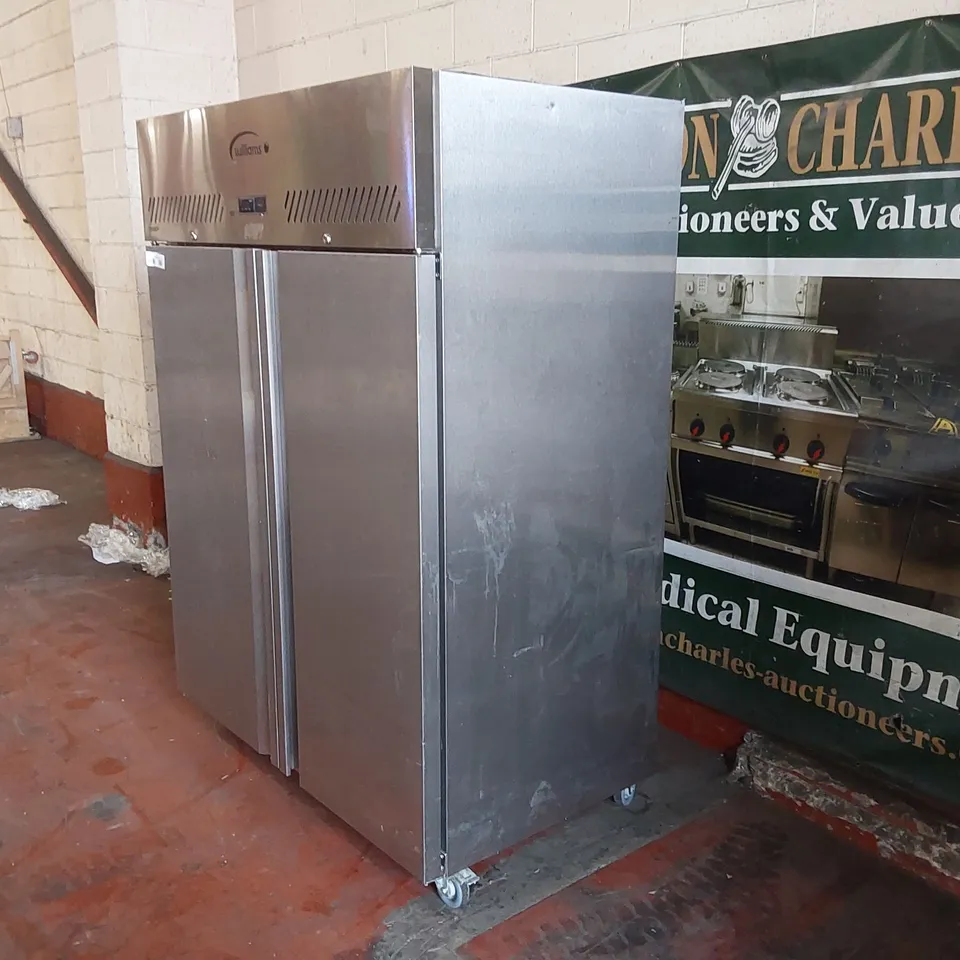 WILLIAMS MJ2SA R290 R1 DOUBLE DOOR UPRIGHT COMMERCIAL FRIDGE