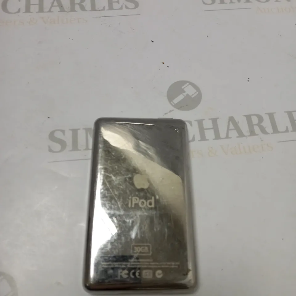 APPLE IPOD 30GB MODEL A1136
