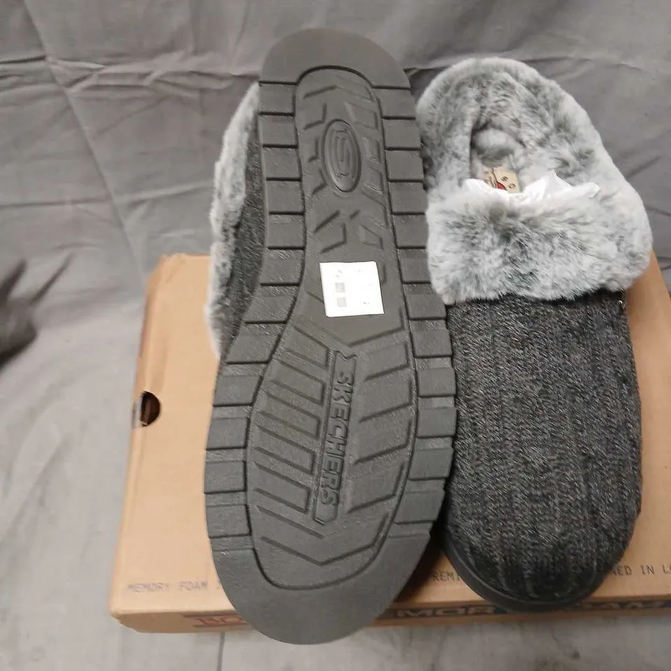 SKECHERS BOBS MEMORY FOAM SLIPPERS – WOMEN'S GREY KNIT WITH FAUX FUR LINING, UK 6