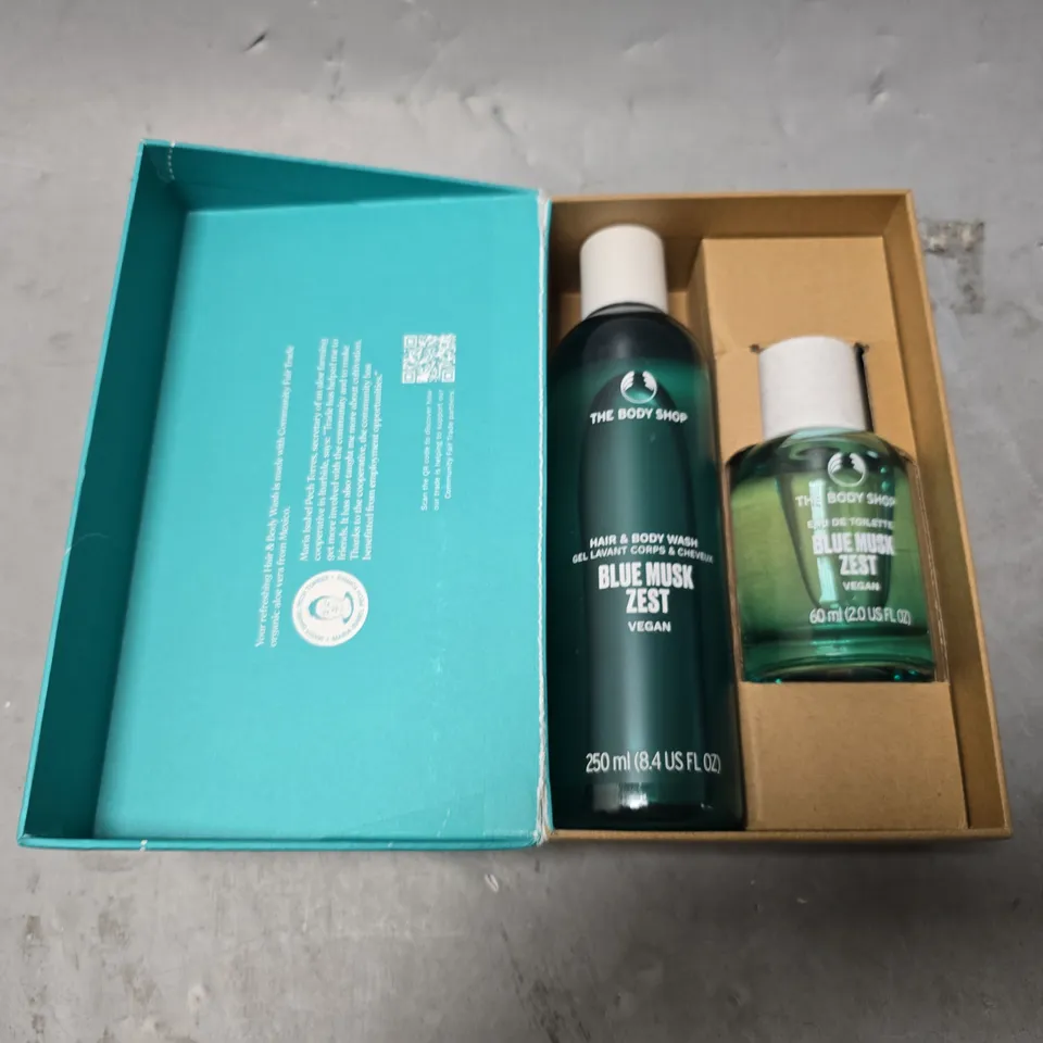 THE BODY SHOP VIBRANT & FRESH BLUE MUSK ZEST GIFT BOX 