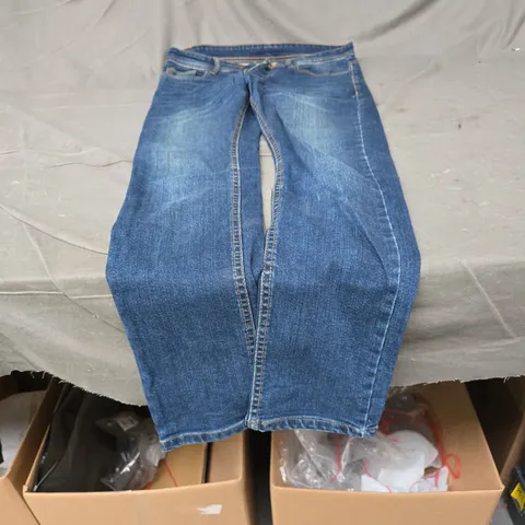 LEVI'S 511 SLIM FIT JEANS – MEN'S, UK 32X32 (W32 L32)