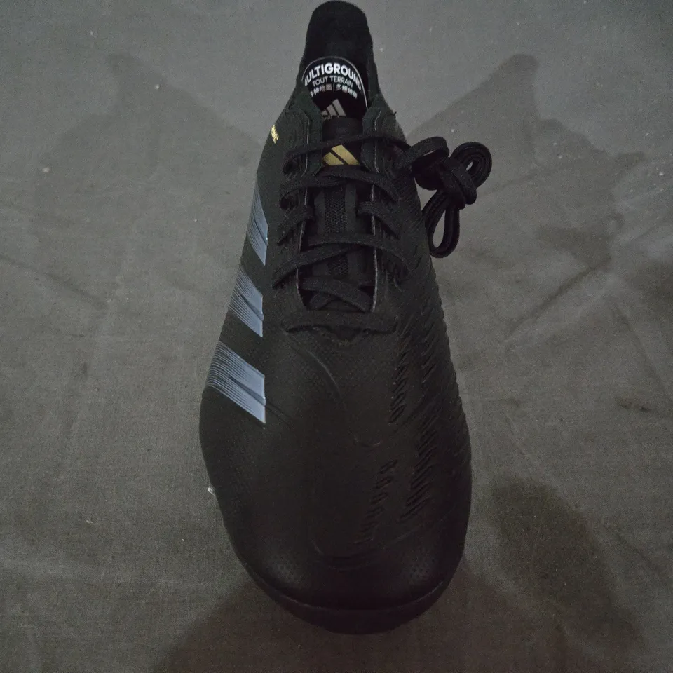 BOXED PAIR OF ADIDAS PREDATOR LEAGUE FOOTBALL BOOTS IN BLACK/CARBON UK SIZE 10.5