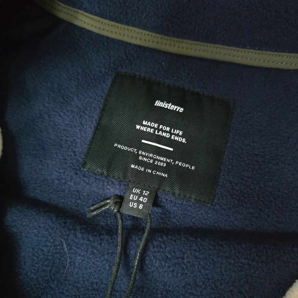 FINISTERRE AXION 1/4 SNAP FLEECE IN OATMEAL/DEEP BLUE - UK 12