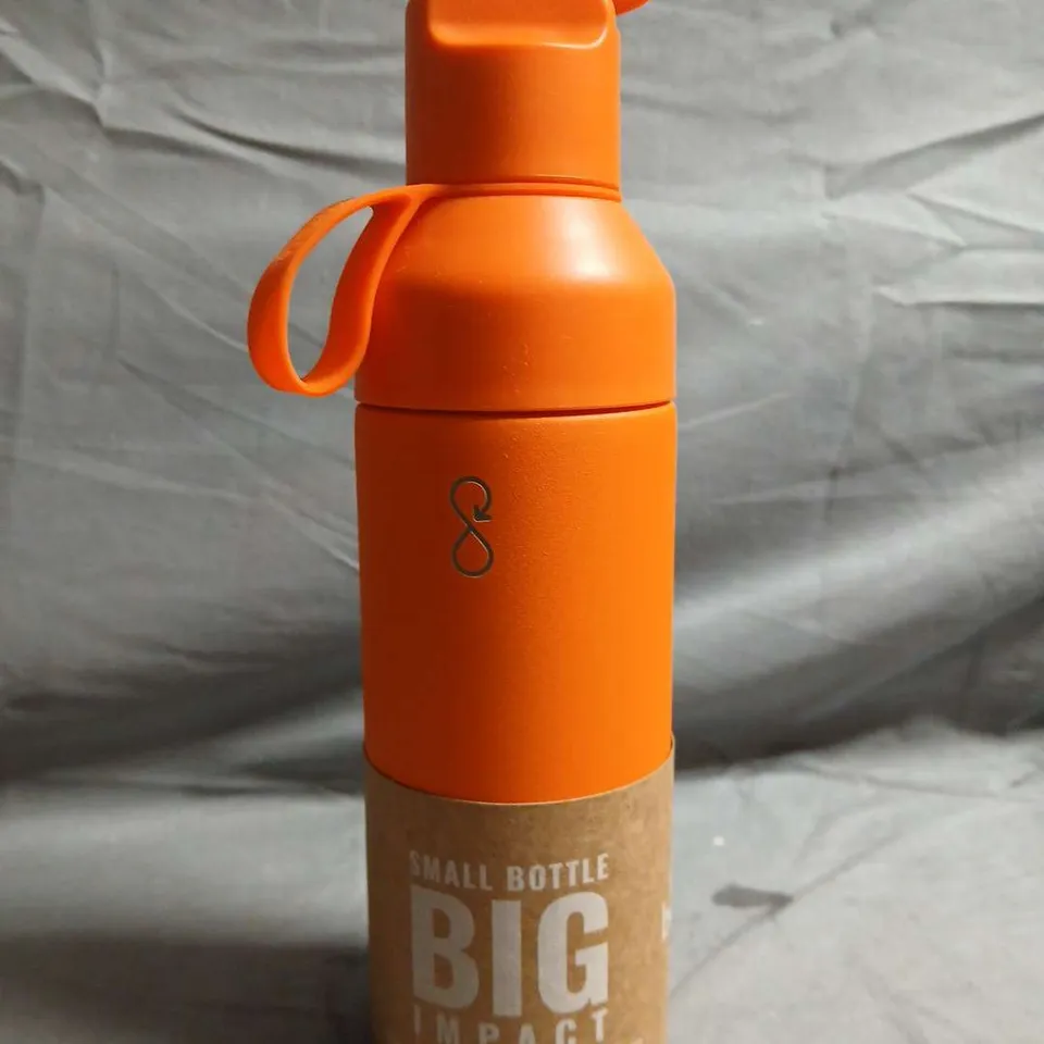 ORANGE WATER BOTTLE WITH FLIP-TOP LID AND CARRY LOOP – SMALL BOTTLE BIG IMPACT 