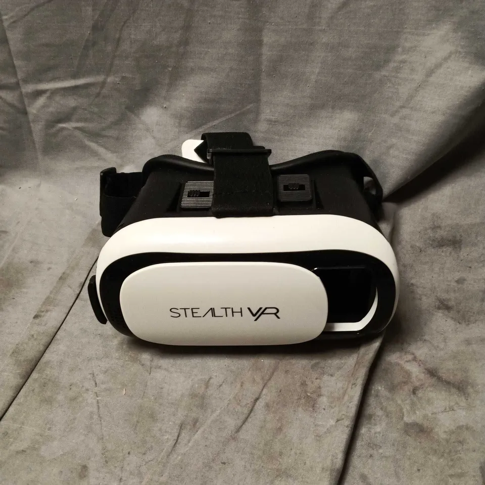 STEALTHVR VR50 VIRTUAL REALITY HEADSET – BOXED