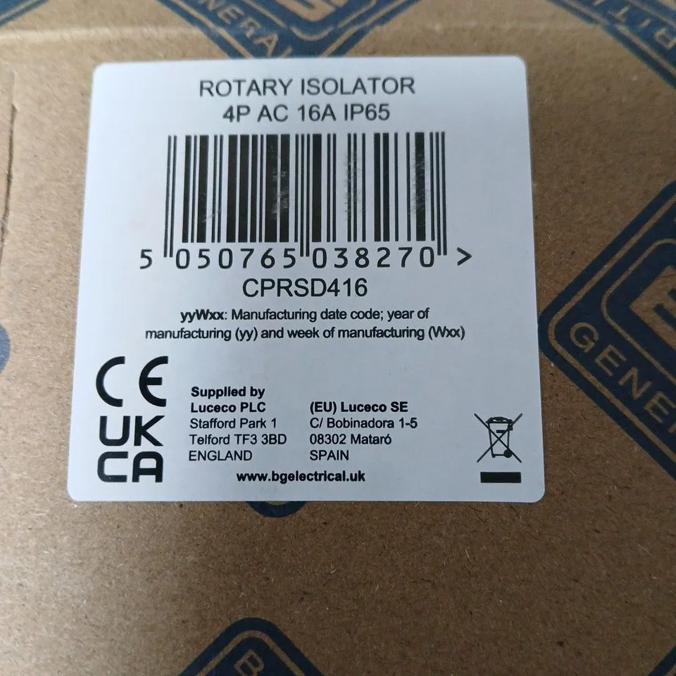 BG ELECTRICAL ROTARY ISOLATOR 4P AC 16A IP65 – WHITE WALL PLATE