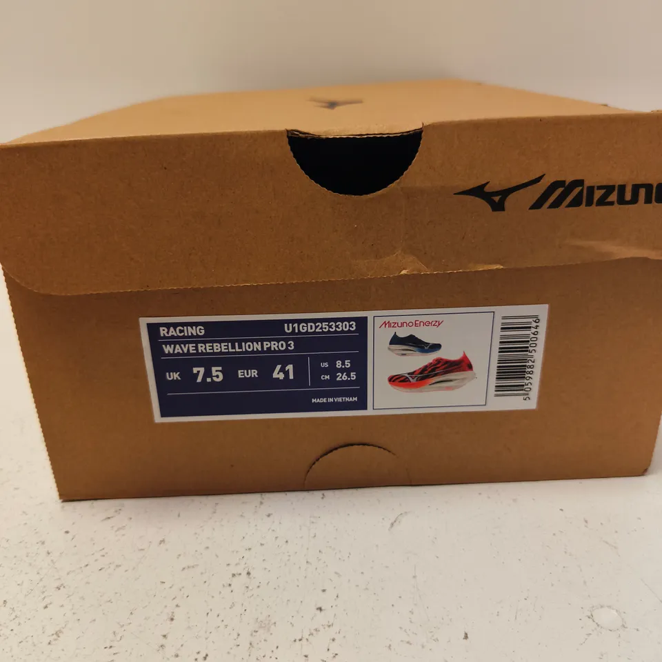 MIZUNO WAVE REBELLION PRO 3 RUNNING SHOES – UK 7.5 (EU 41) – BLUE & RED – BOXED