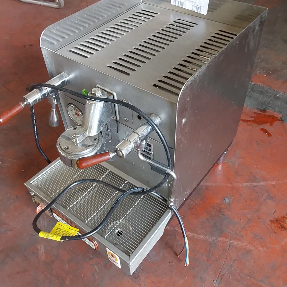 MATTHEW ALGIE ECOMP1 COMMERCIAL COFFEE MACHINE